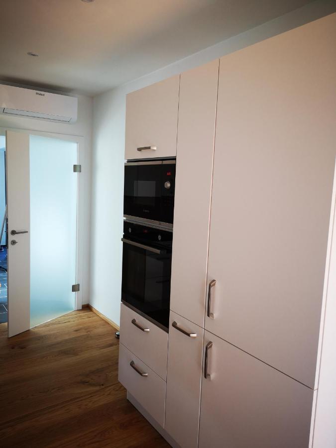 Spacy Apartment Next To The Center Of Graz With Terrasse Esterno foto